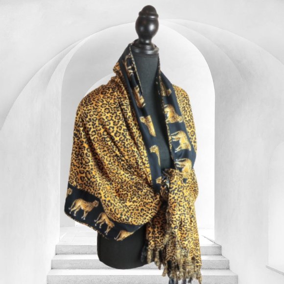 Hand Painted Pareo Scarf / Sarong / Dress / Wrap - Picture 11 of 11